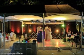 Lime Fotografia de boda en playa Puerto Vallarta Beach Wedding photography Club Regina_021415__Blanca+Carlos_2137-3